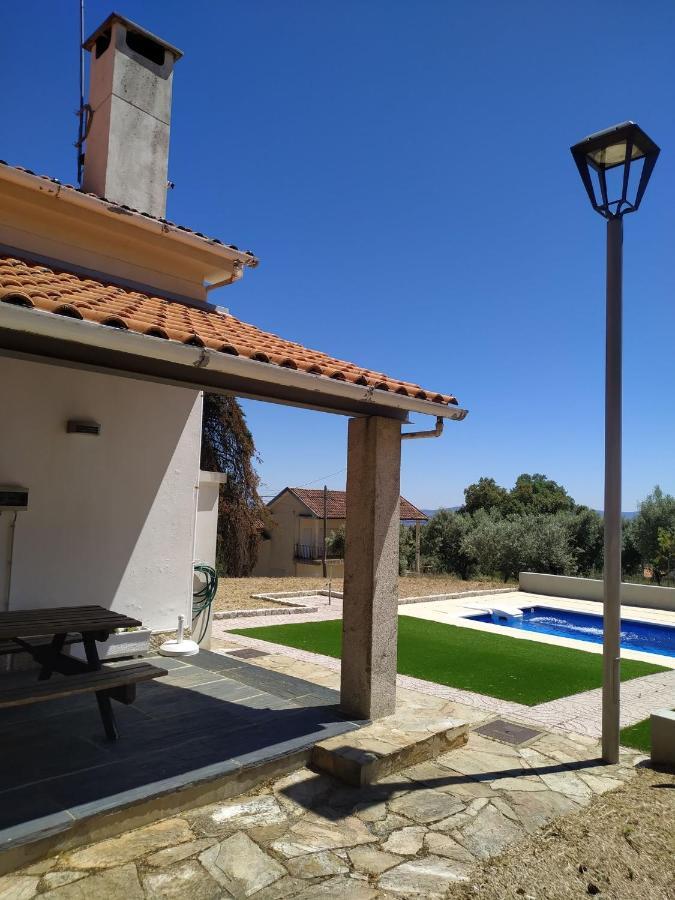 Alojamento Rural de Vales Vales (Braganca) Exterior foto