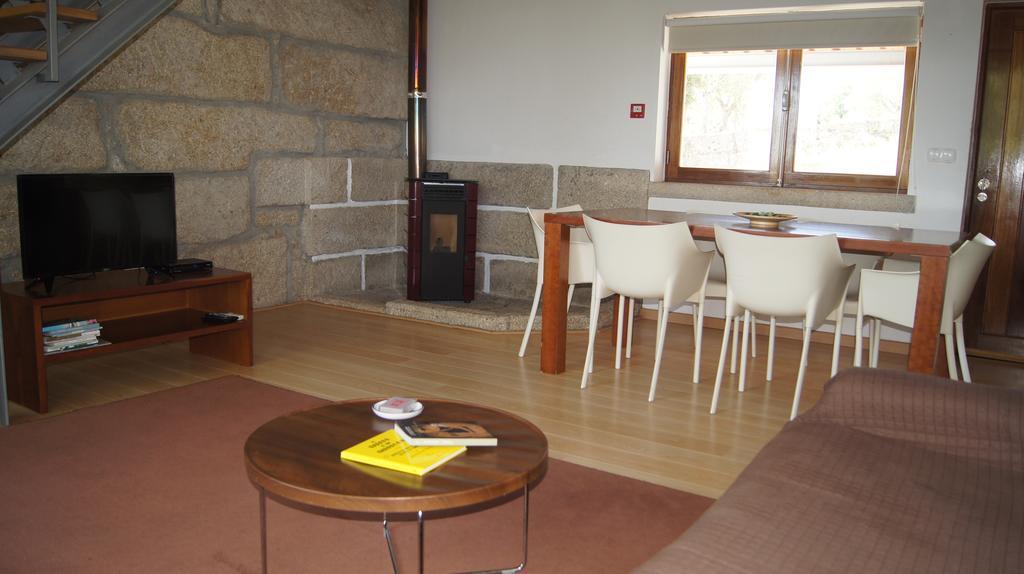 Alojamento Rural de Vales Vales (Braganca) Exterior foto