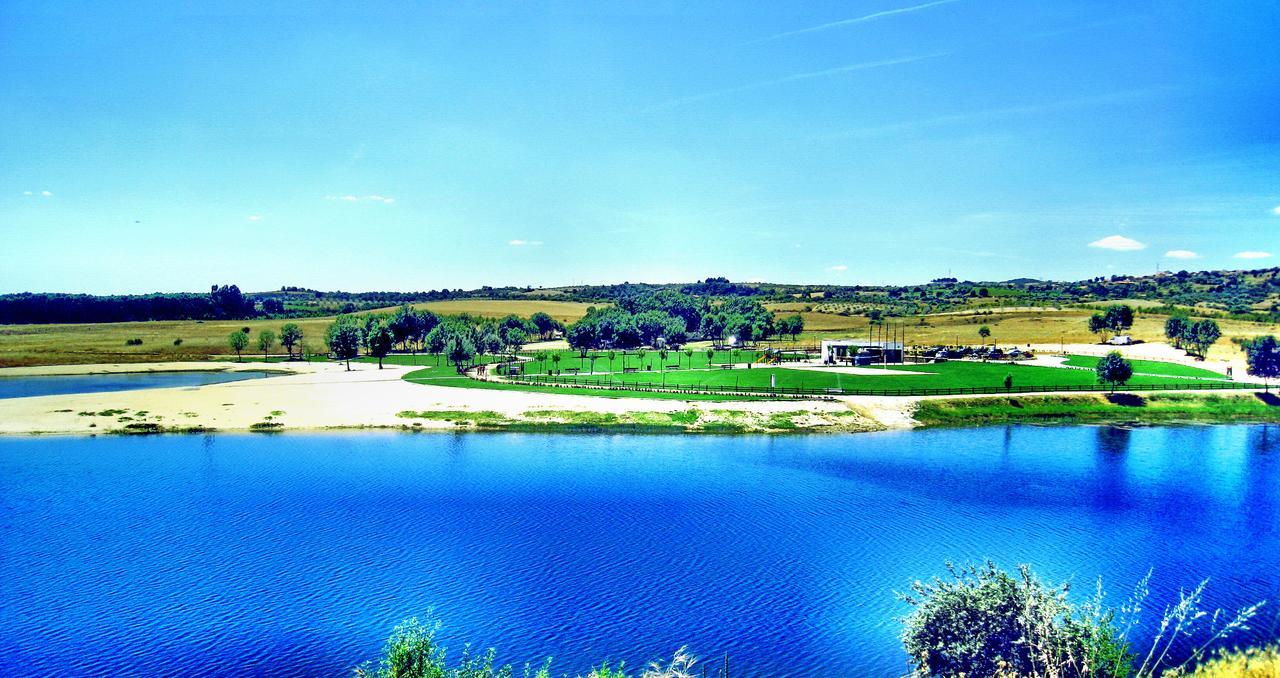 Alojamento Rural de Vales Vales (Braganca) Exterior foto